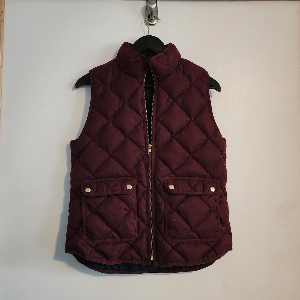 J. Crew Quilted Vest Down Blend Filling Size S - Deep Burgundy